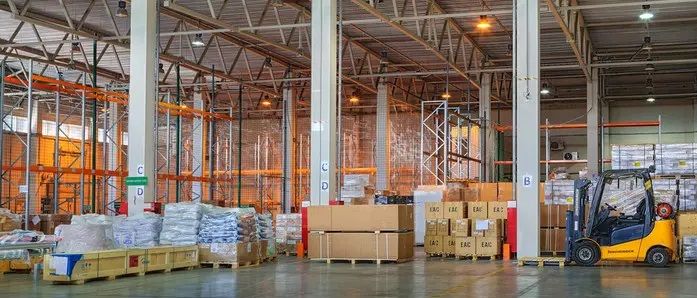 Do you require a customs bonded warehouse? 📦
