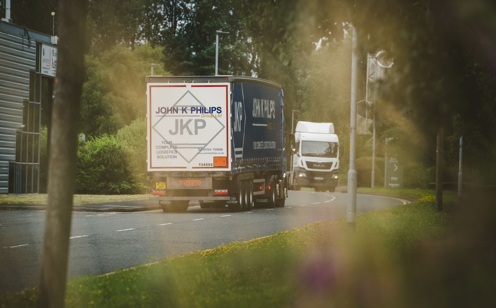 🚛 Your Complete Logistics Solution